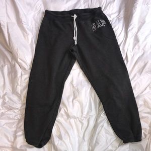 3/4 length sweatpants